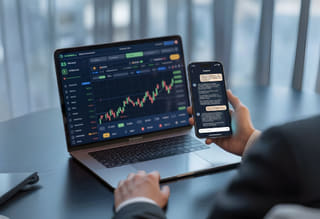 Imagem do artigo abordando a inflação e o interesse em criptoativos alternativos