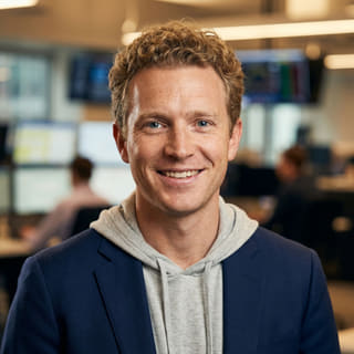 Ryan Brooks, Analista Principal de Trading na Farol Investório, em imagem de perfil